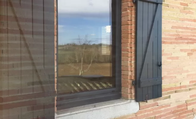 Installation de menuiseries en aluminium à Bressols par ALU PROJECT