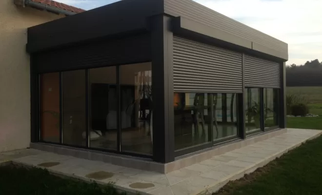 Détail du chantier Véranda avec volet roulant par ALU PROJECT en Tarn-et-Garonne