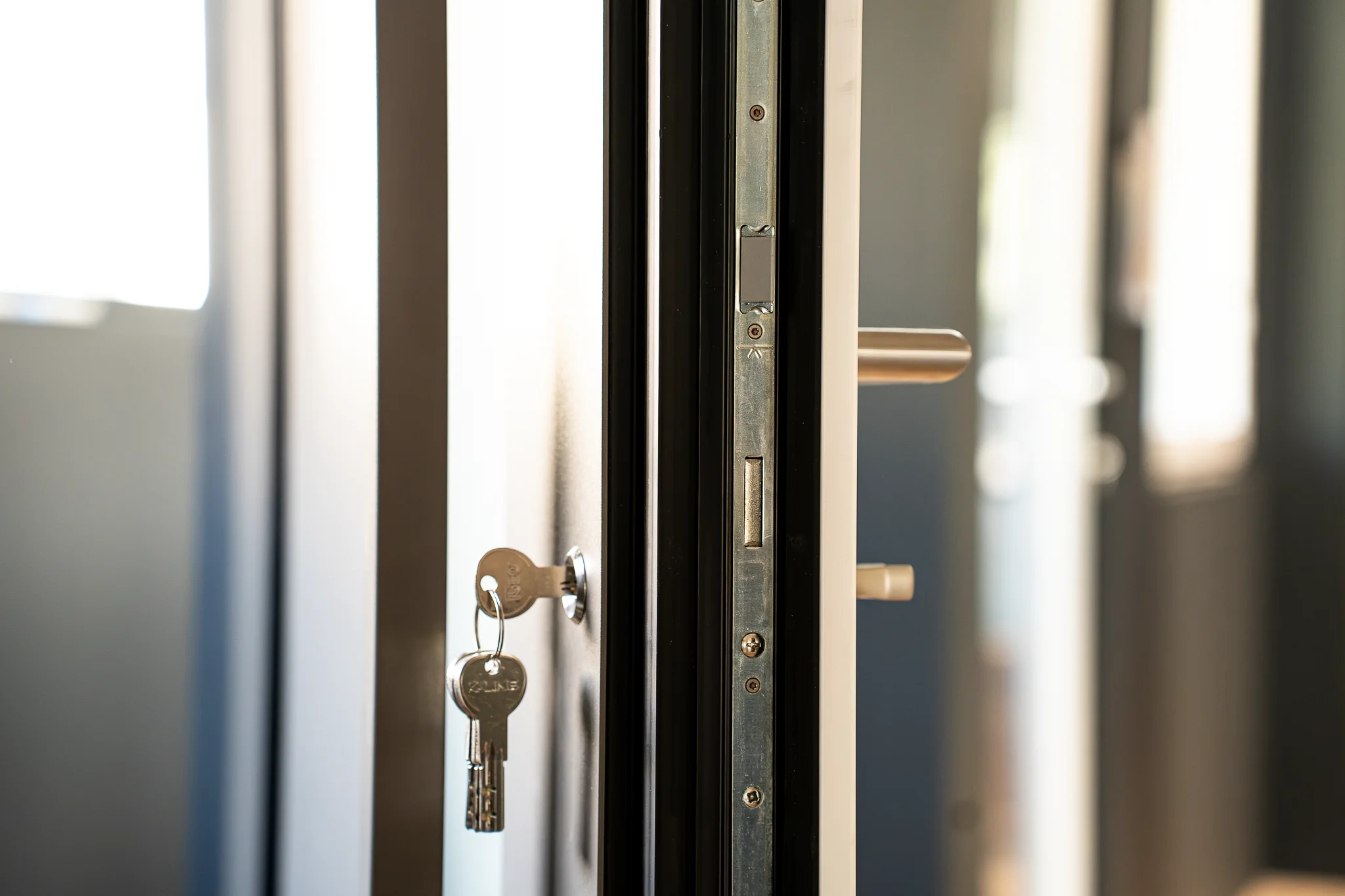 Portes et fenêtres présentés dans le showroom ALU PROJECT à Nègrepelisse — vue 19