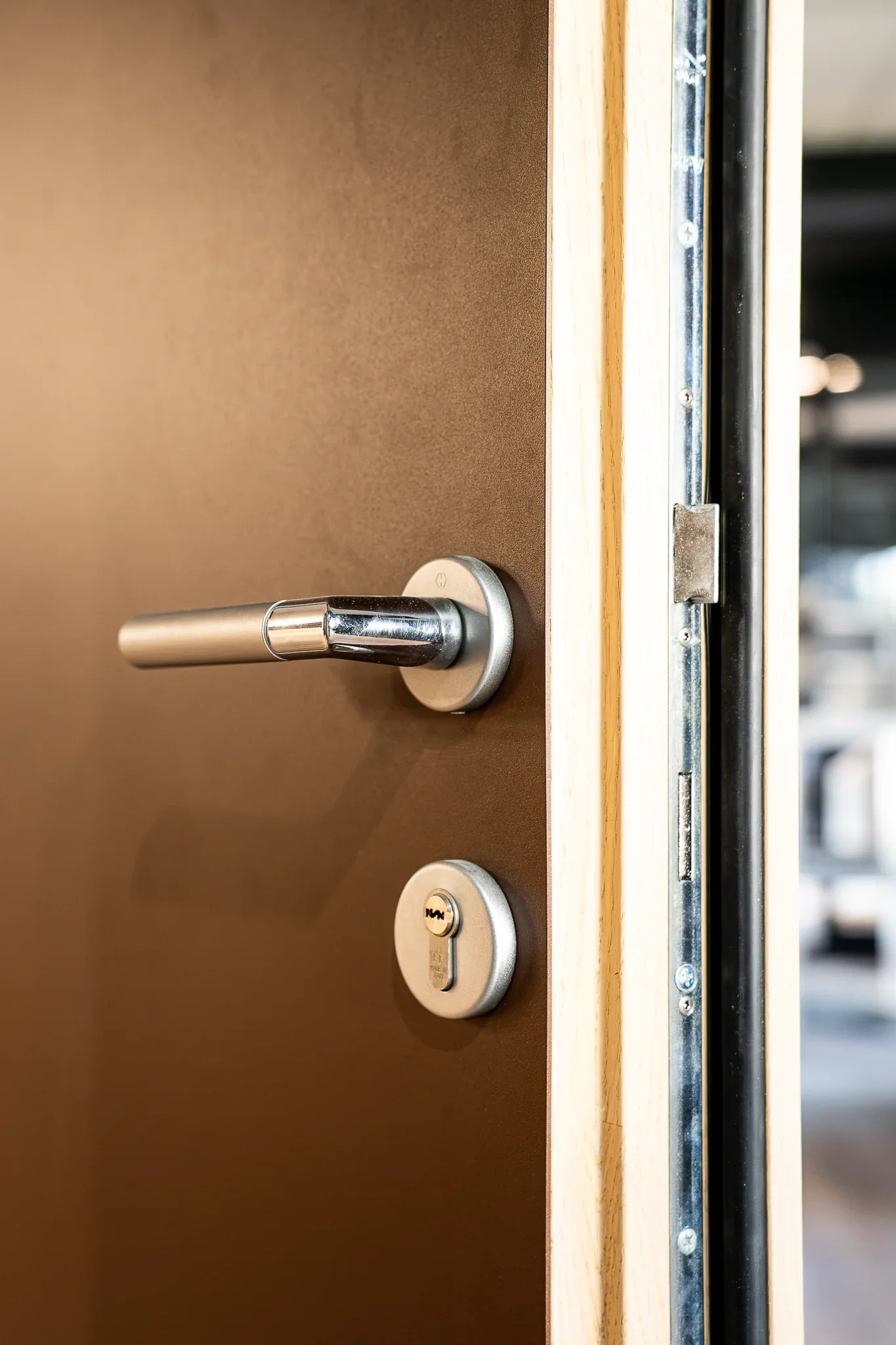 Portes et fenêtres présentés dans le showroom ALU PROJECT à Nègrepelisse — vue 23