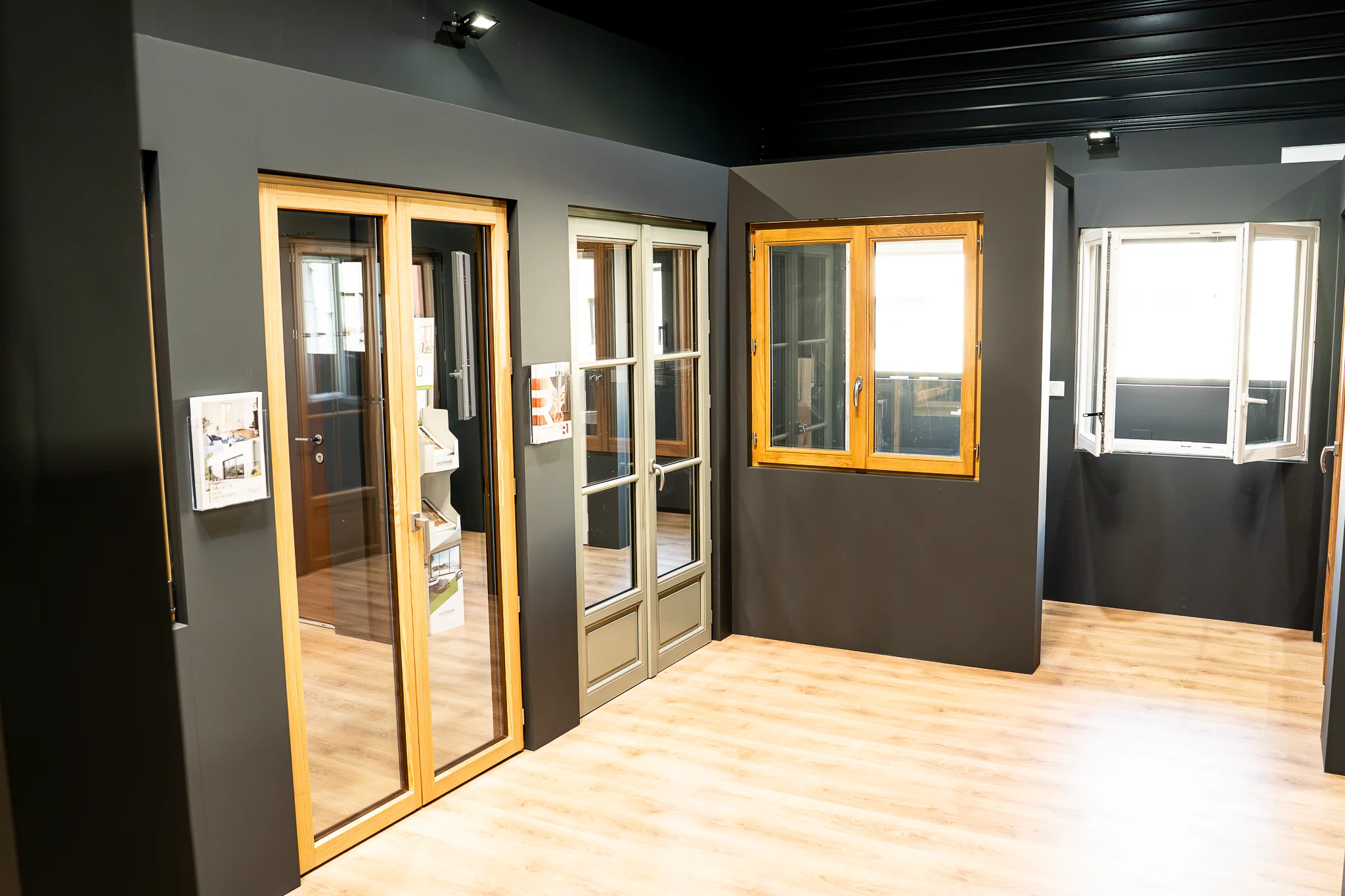 Vue 2 du showroom ALU PROJECT à Nègrepelisse